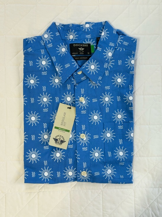 NWT Dockers Blue Sun & Wave Print Short Sleeve Button Down - Size M - Picture 6 of 6